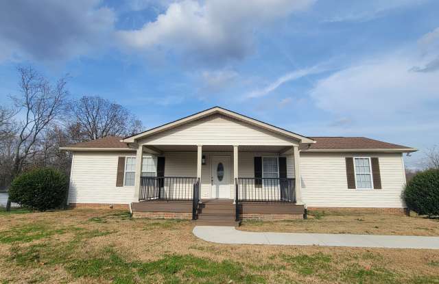 8095 Nashville Hwy - 8095 Nashville Highway, Baxter, TN 38544