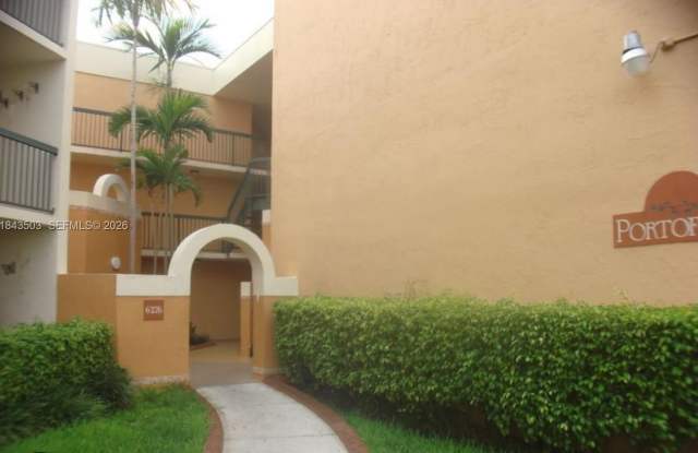 6272 NW 186th St photos photos