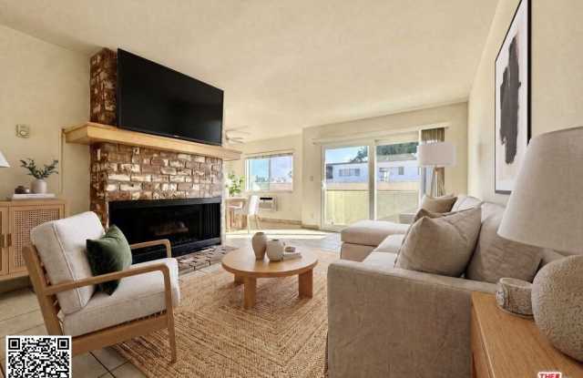 11946 Dorothy St photos photos