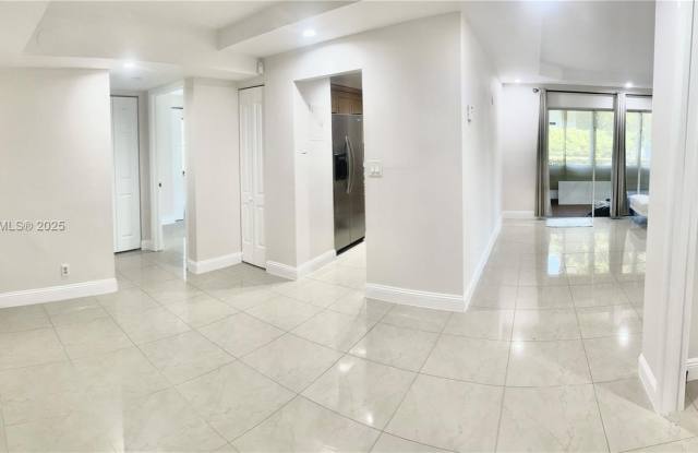 2700 Riverside Dr photos photos
