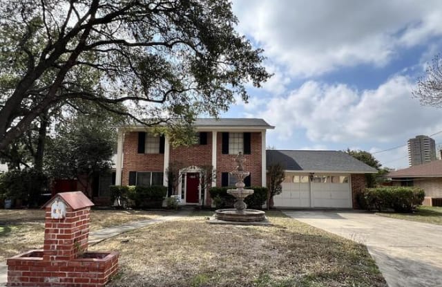 102 Flintstone Street - 102 Flintstone Street, Castle Hills, TX 78213