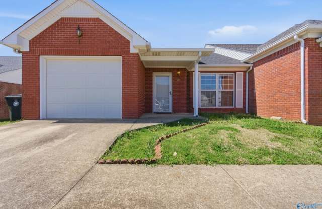 160 Sycamore Place - 160 Sycamore Place, Athens, AL 35611