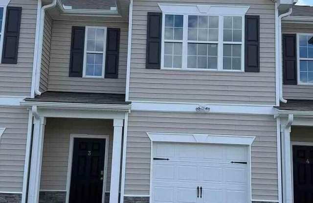 3405 Sedge Drive Gallery 1