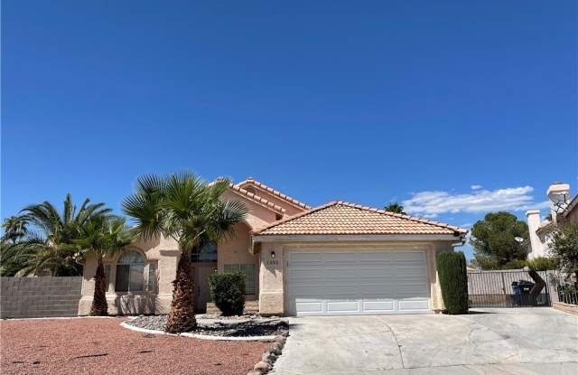 1332 Royal Creek Court photos photos