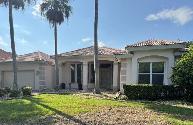 4/3 Pool Home in Pelican Bay photos photos