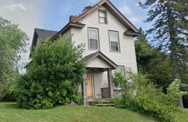 1204 Kenwood Ave. - Available June photos photos