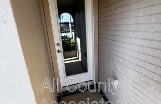 4122 Hampton DR Gallery 3