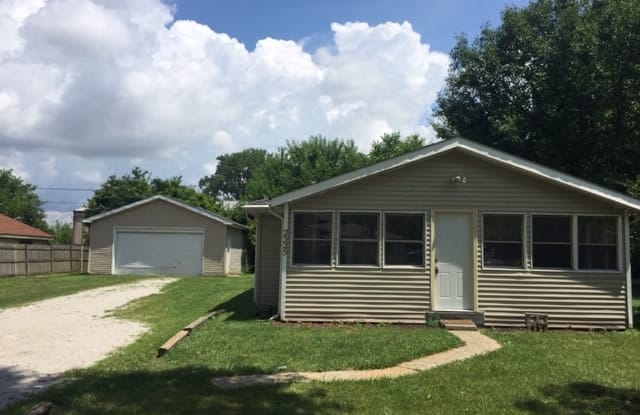 2325 North Leland Avenue - 2325 North Leland Avenue, Indianapolis, IN 46218