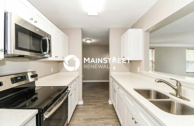 5562 Enchanted Drive Gallery 4