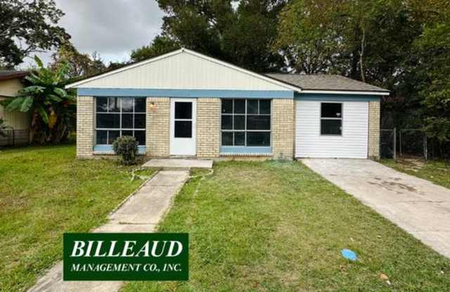 123 Town Homes Dr photos photos