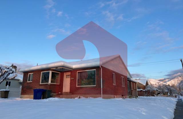 2697 Glenmare Street photos photos