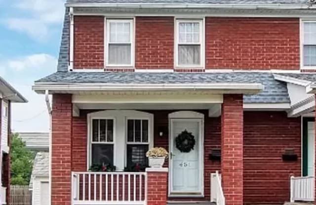 651 Colonial Avenue - 651 Colonial Avenue, Grantley, PA 17403