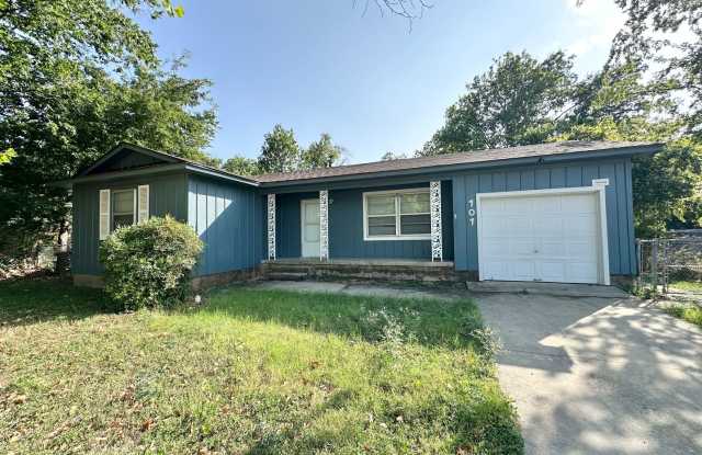 707 W Lincoln Avenue photos photos