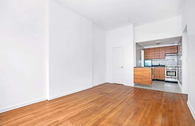 331 W 85th St Apt 4A Gallery 3