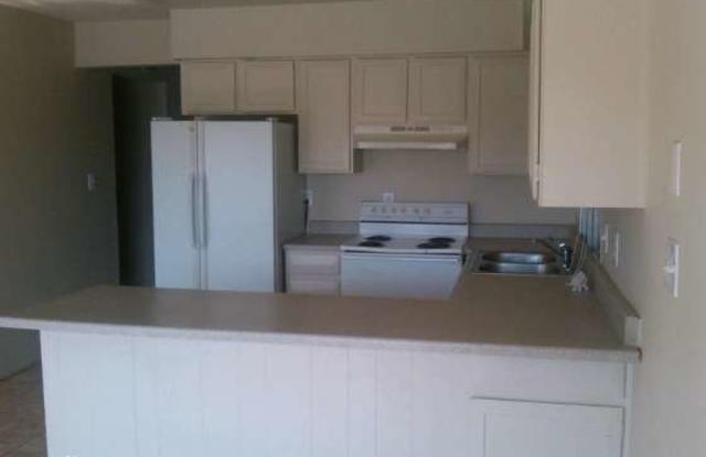 4137 W Cypress St Gallery 2