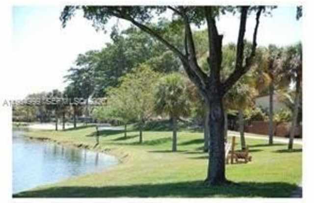 14857 SW 104th St photos photos