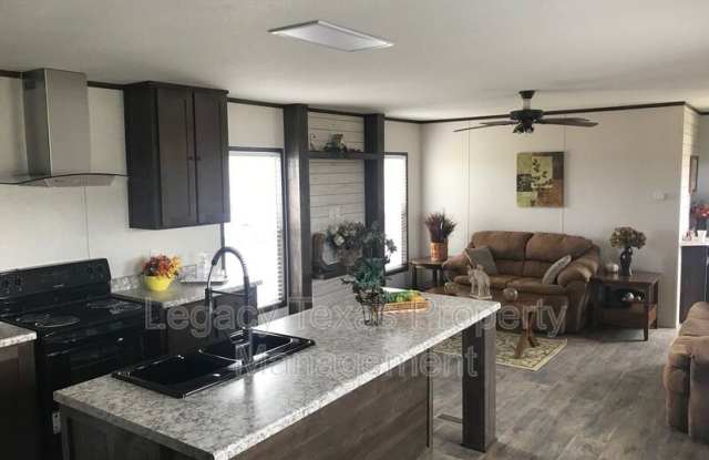 800 N Old Betsy photos photos