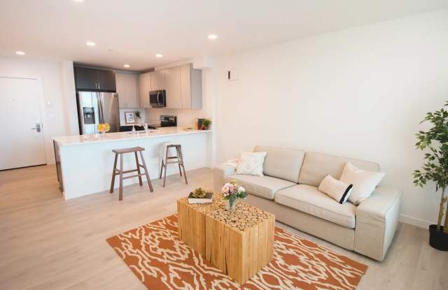 Edric Apartments Gallery 4