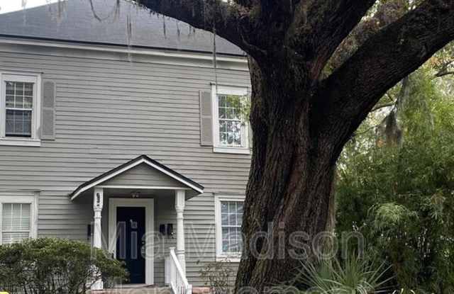 638 E 37th St D - 638 East 37th Street, Savannah, GA 31401
