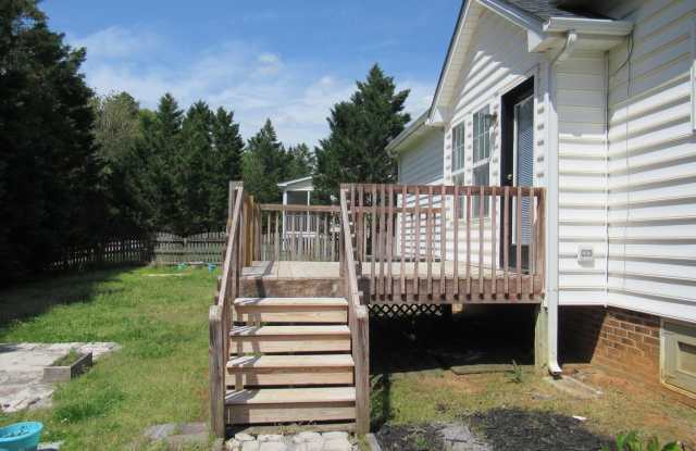 324 Springside Drive Gallery 4