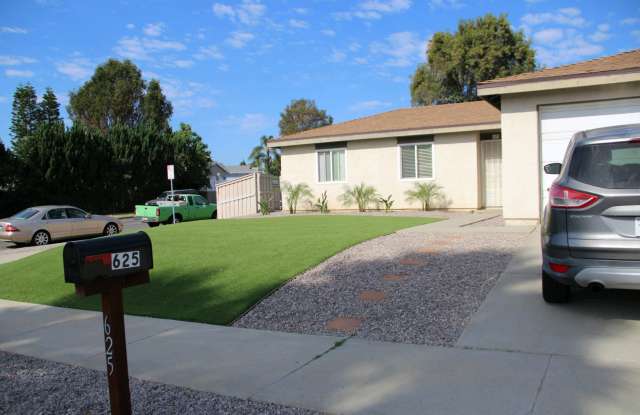 625 Elaine - 625 Elaine Avenue, Oceanside, CA 92057