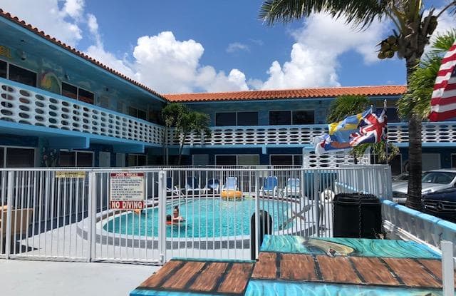 925 SE 20th Avenue - 925 Southeast 20th Avenue, Deerfield Beach, FL 33441