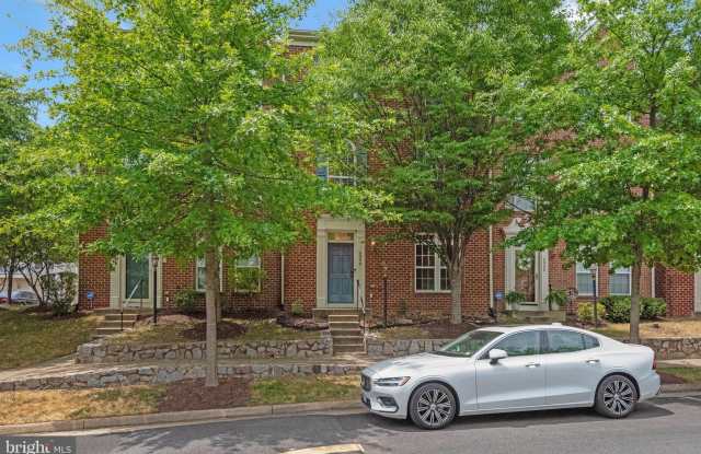 2303 POTOMAC CLUB PARKWAY - 2303 Potomac Club Parkway, Neabsco, VA 22191