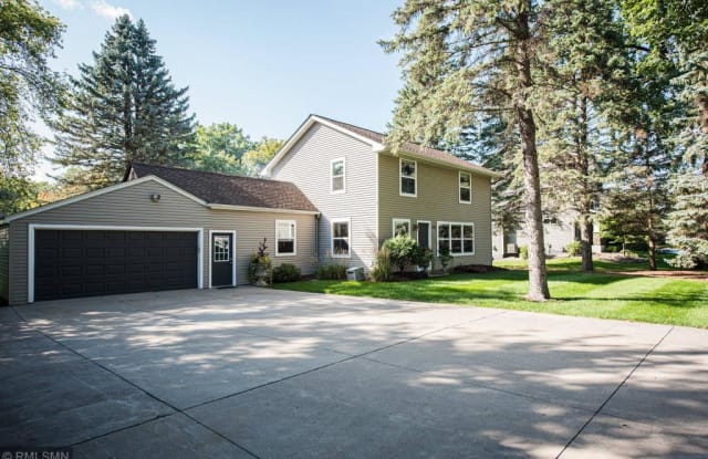 725 Lanewood Lane N - 725 Lanewood Lane North, Plymouth, MN 55447