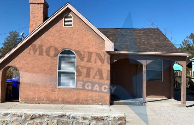Updated 2 bedroom with refrigerated air! photos photos