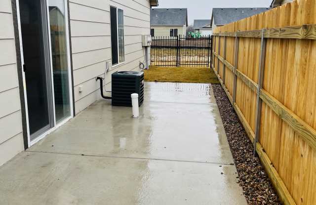 12051 West Fontana Street - 12051 West Fontana Street, Maize, KS 67223