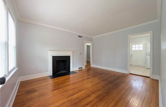 1761 John Calvin Avenue Gallery 4