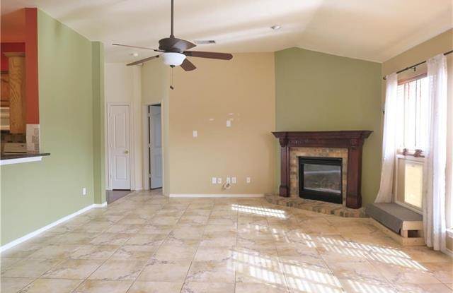4724 Carolina Trace Trail Gallery 2