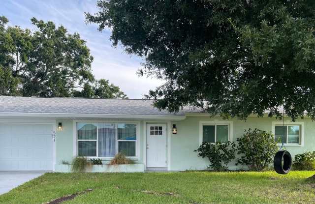 Adorable Apollo Beach Home for Rent Bring your boat and/or RV home! photos photos