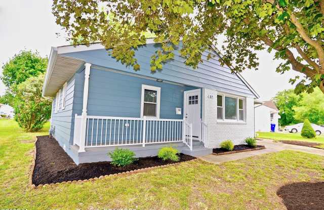 57 Golden Glow Circus photos photos 57 Golden Glow Circus photos photos