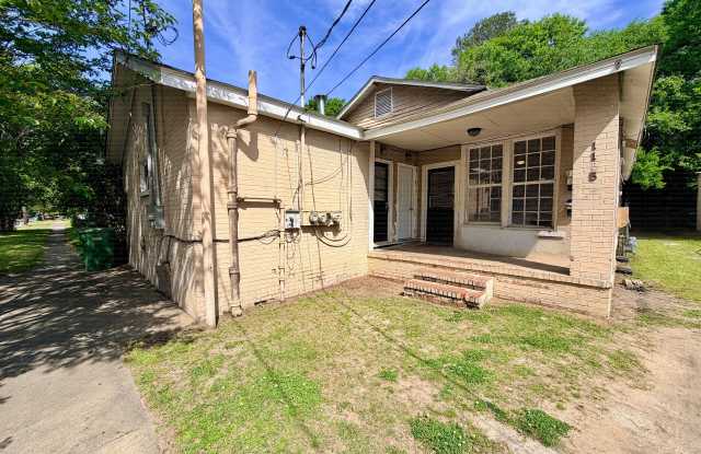 1105 30th St Apt C photos photos