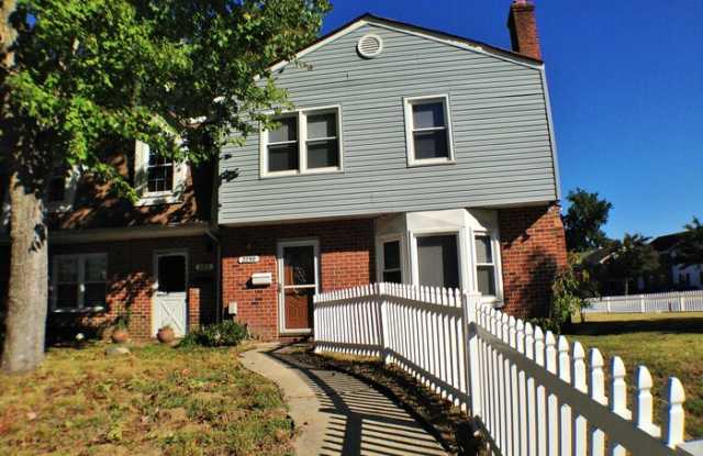 2259 Sedgewick Drive photos photos