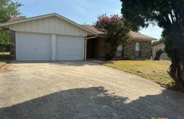 2403 Hunt Drive Gallery 3