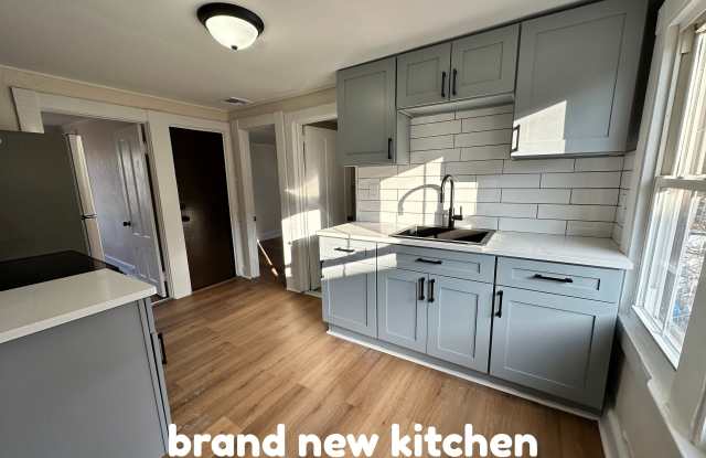 21 Williams Street unit: 3Rd Fl - 21 Williams Street, New London, CT 06320