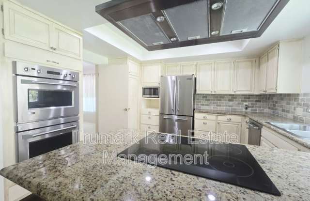 3933 Karen Lynn Dr Gallery 4