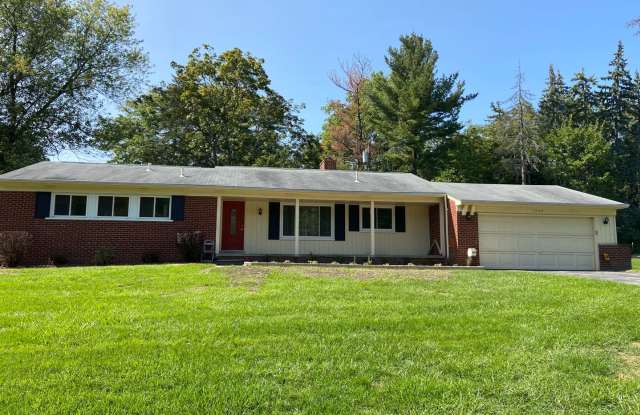 COMING SOON IN EARLY NOVEMBER! 3 BED 2 BATH, GORGEOUS RANCH STYLE HOME -------BROOKRIDGE DR. Gallery 1