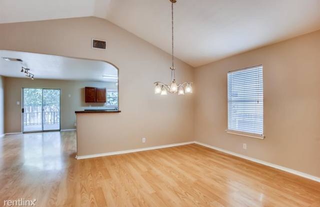 4104 Whisper Point Gallery 4