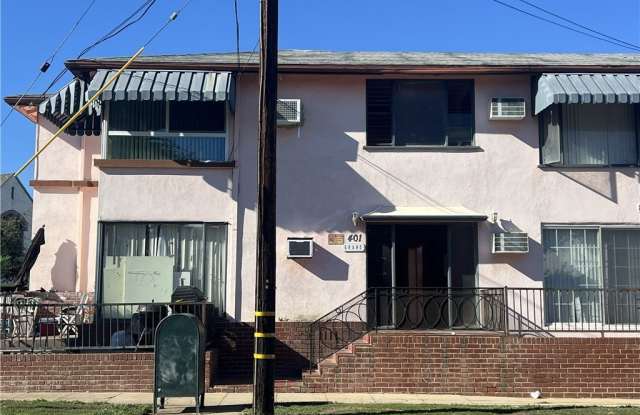 401 W Grand Avenue photos photos