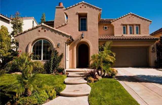 COMING SOON! Westridge 4 Bedroom Home for Rent. photos photos