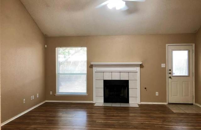 407 Dakota Drive Gallery 3