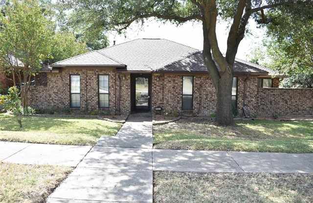 9961 Camelot Drive - 9961 Camelot Drive, Frisco, TX 75035