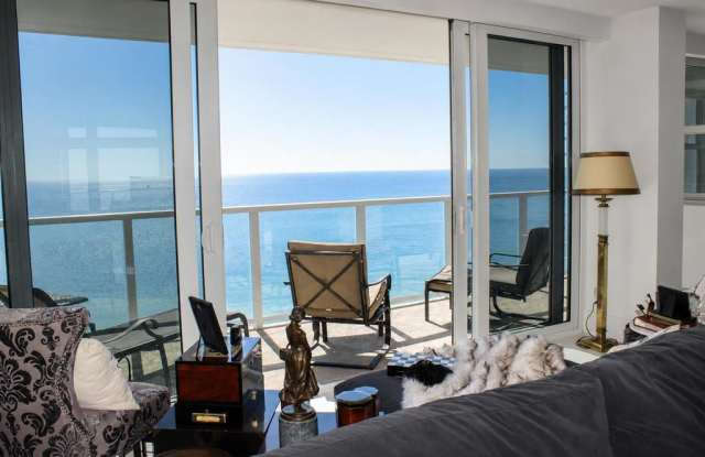 4300 North Ocean Boulevard Gallery 2