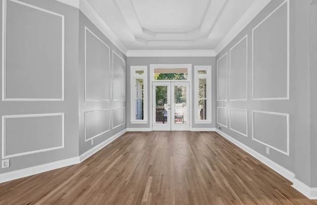 2304 Tinney Place Gallery 1
