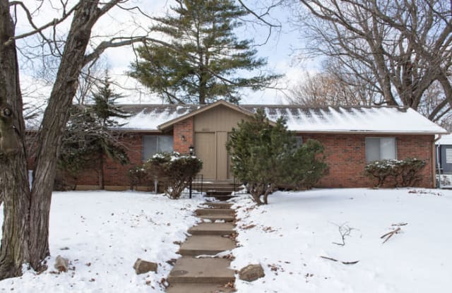 8022 Charlotte Street - 8022 Charlotte Street, Kansas City, MO 64131