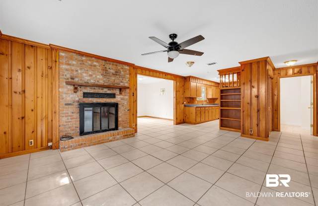 6425 Village Point Drive Gallery 2