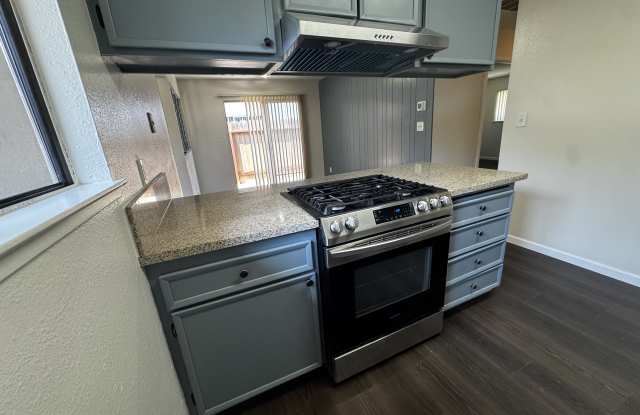 3702 Bridgeford Ln photos photos